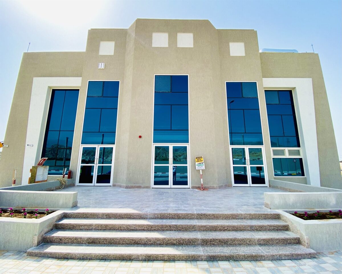 Frameless Glass Doors 17 Frameless Glass Doors in Dubai - photo 8