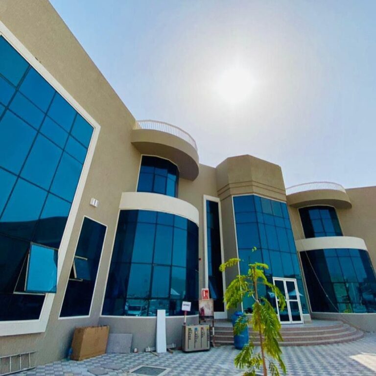 Curtain Walls 9 Curtain Walls in Dubai - photo 1