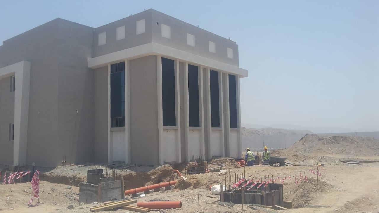 ACP Cladding 6 Tall vertical glazing on a new commercial block - Zealcon