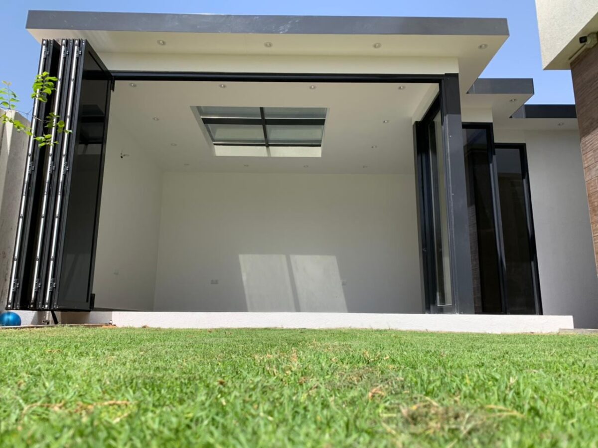 Bi-Folding Doors 14 Bi-Folding Doors in Dubai - photo 5