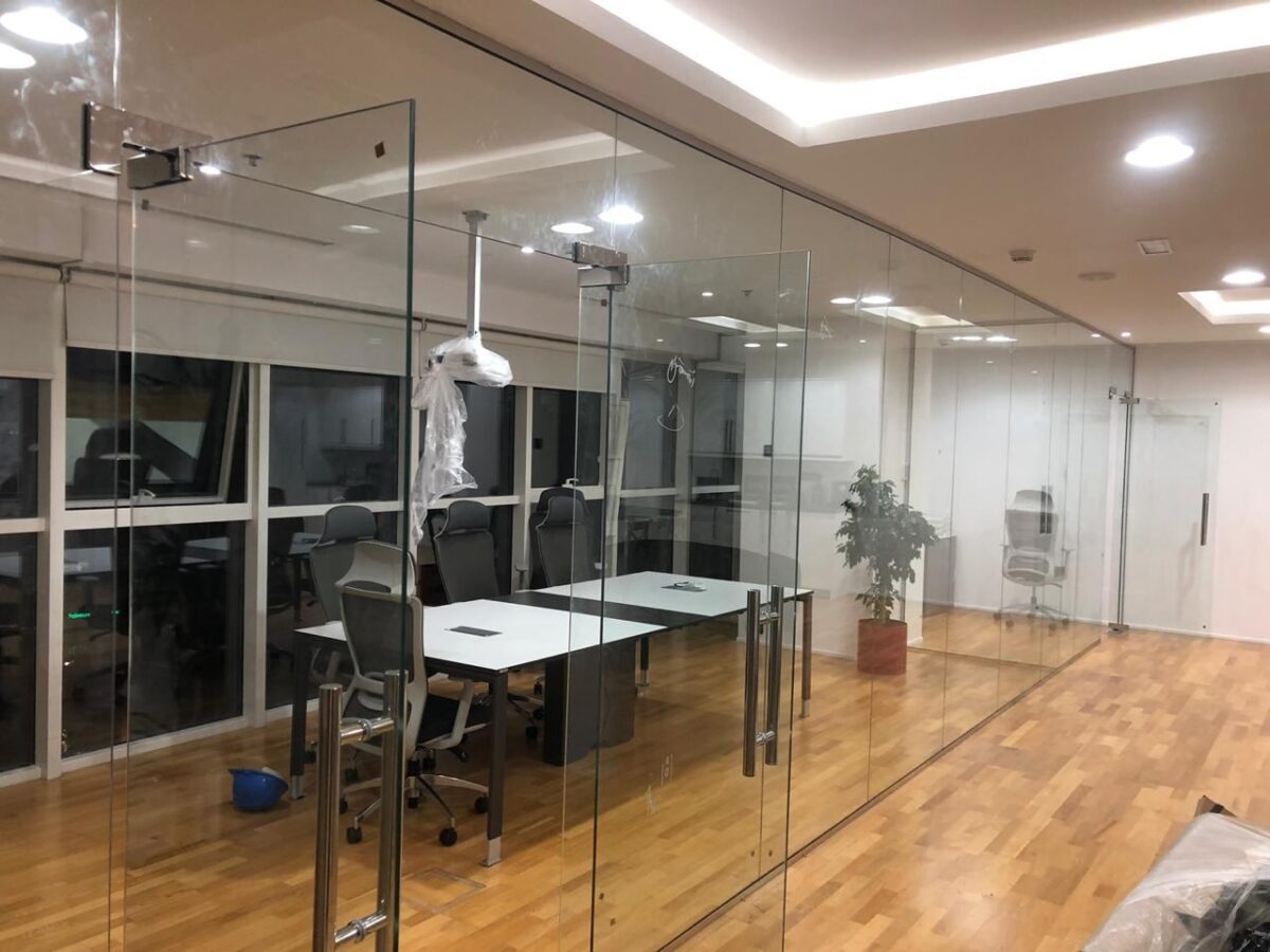 Smart Glass 18 Smart Glass in Dubai - photo 9