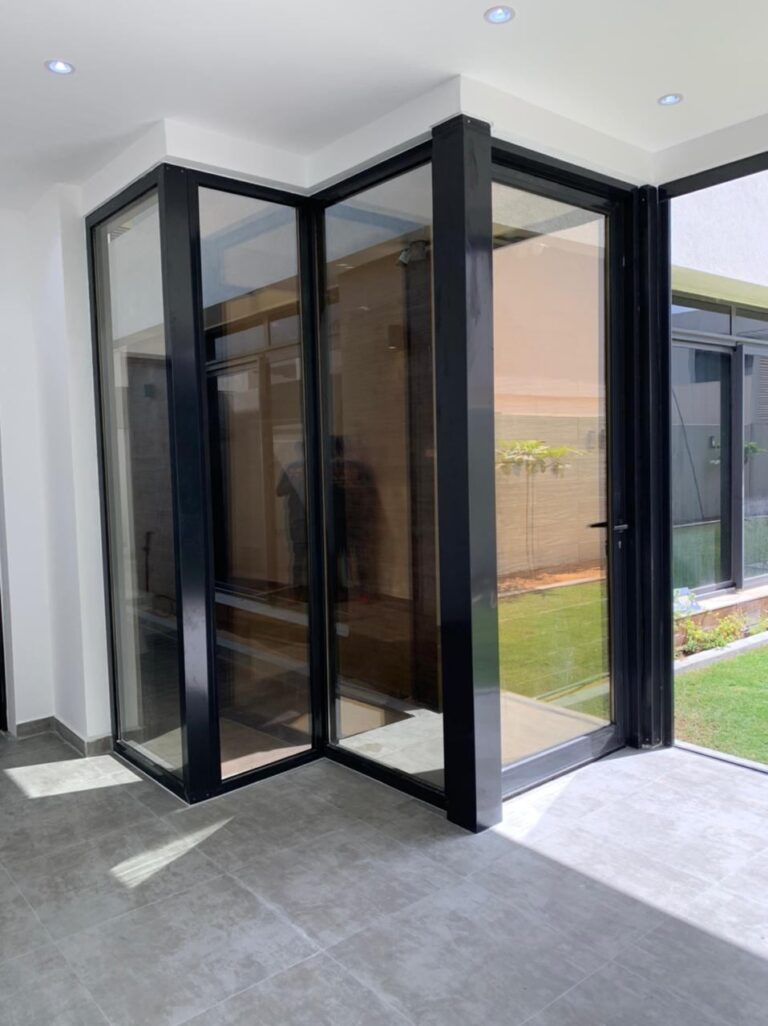 Pivot Doors 11 Pivot Doors in Dubai - photo 3