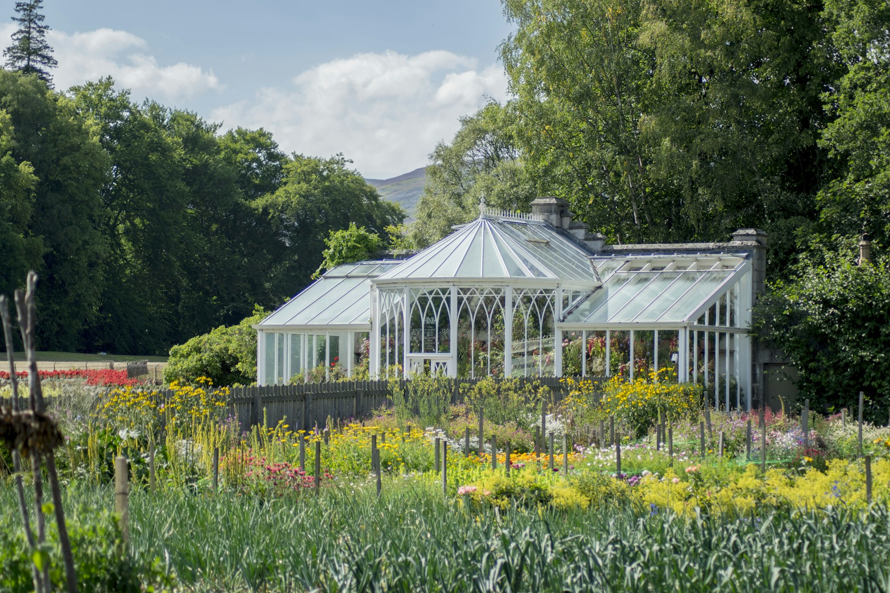 Garden Glass Rooms 24 zealcon stock garden glass room 1