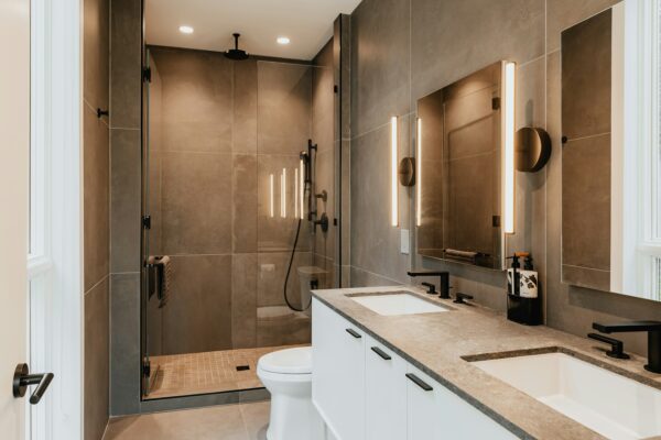 Shower Glass by Zealcon Group UAE in Dubai